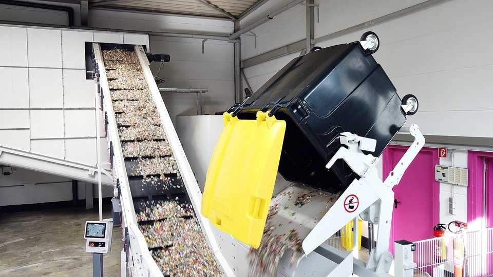 Vecoplan presents a cleaning process for plastics recycling 