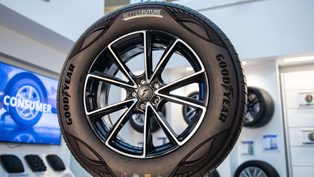 Opona Goodyear w 90% z ma