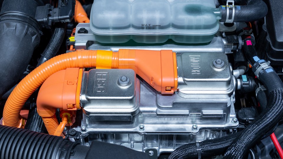Ampacet introduces ELTech Orange 2003 PBT masterbatch for high voltage PBT connectors