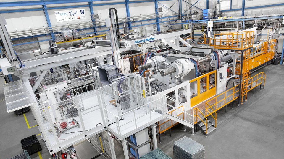 The largest anywhere in Switzerland: Utz commissions KraussMaffei MX 4000