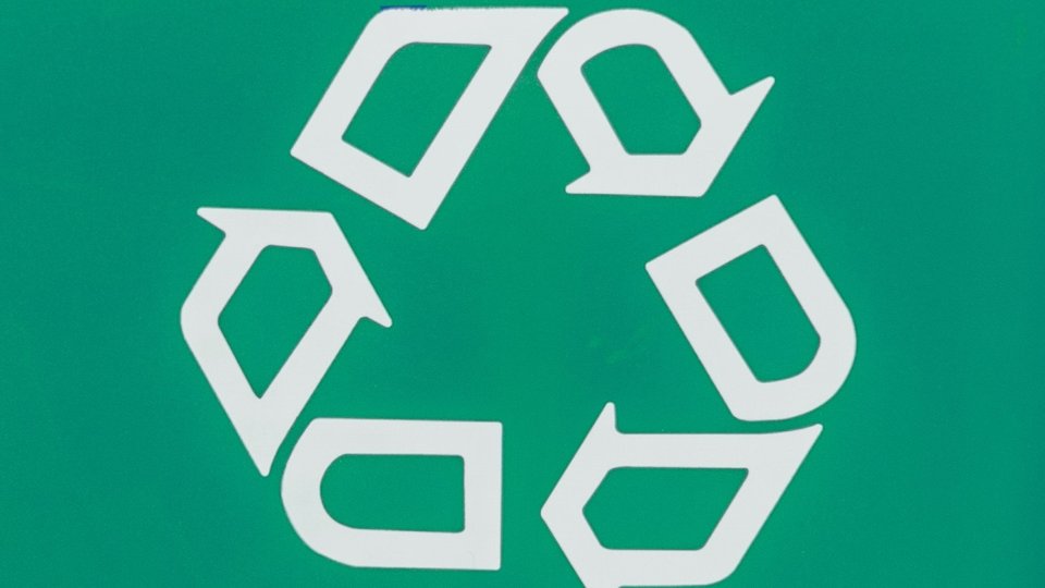 European Commission Regulation restricting lead in PVC enables continuity of PVC recycling