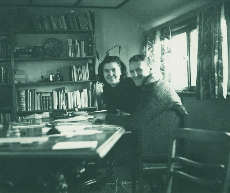 old-image-dr-and-mrs-busch