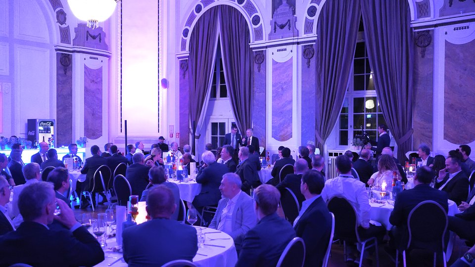 Gneuss celebrates 40th anniversary of the company  