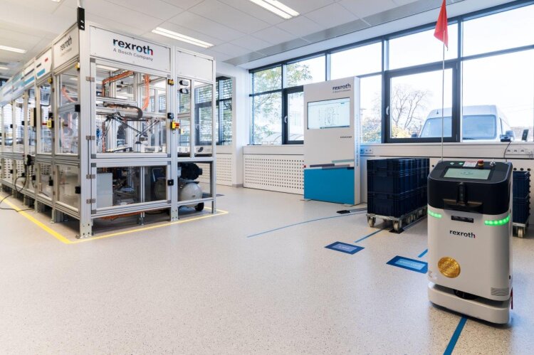 bosch-rexroth-factory-of-the-future-lab-1-fot-bosch-rexroth