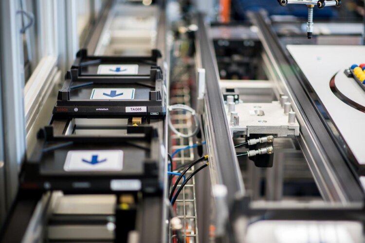 bosch-rexroth-factory-of-the-future-lab-fot-bosch-rexroth