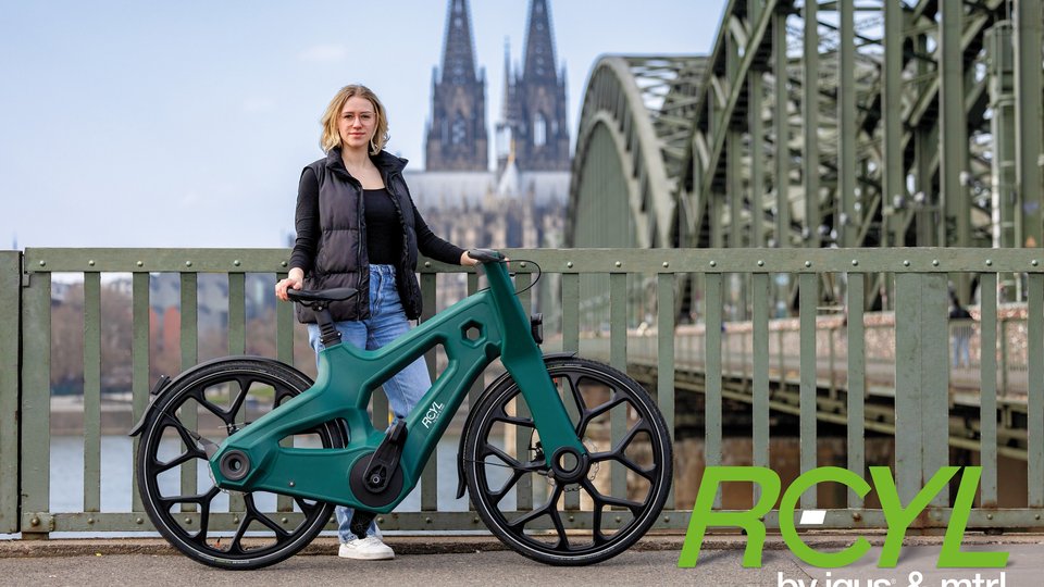 Polimerowy rower igus wchodzi do produkcji seryjnej