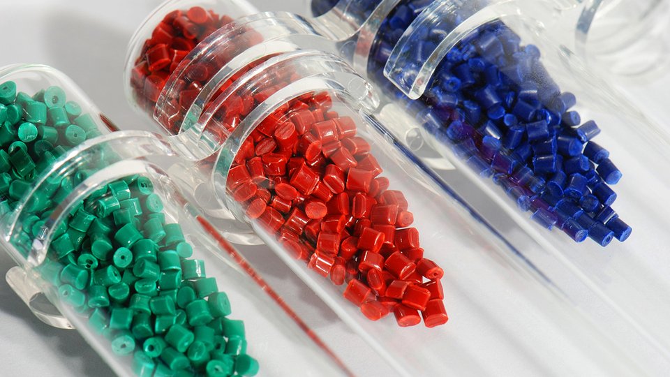 trinamiX expands handheld solution to identify films for improved recycling 