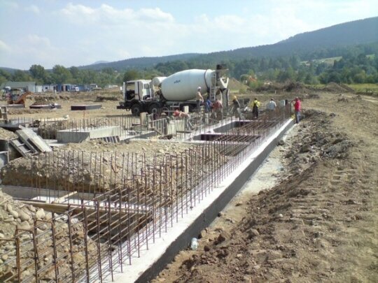 Polplast buduje fabrykę