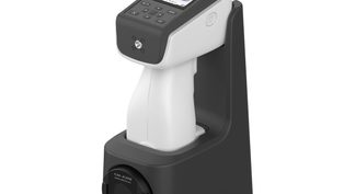 Konica Minolta wprowadza 
