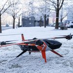Dron z wykorzystaniem...