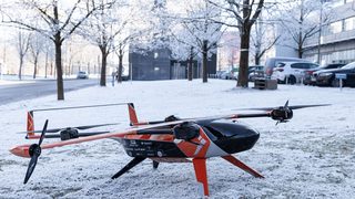 Dron z wykorzystaniem pla