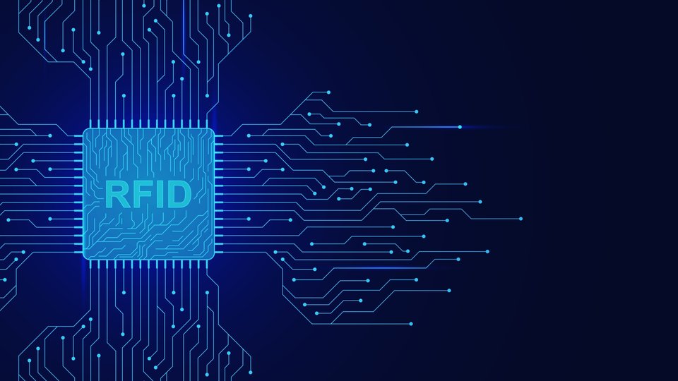 Znaczniki RFID w produkcji opakowań i etykiet 