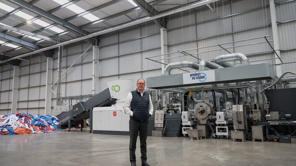 Europe’s first polyester textile recycling system realised with Pure Loop's ISEC evo