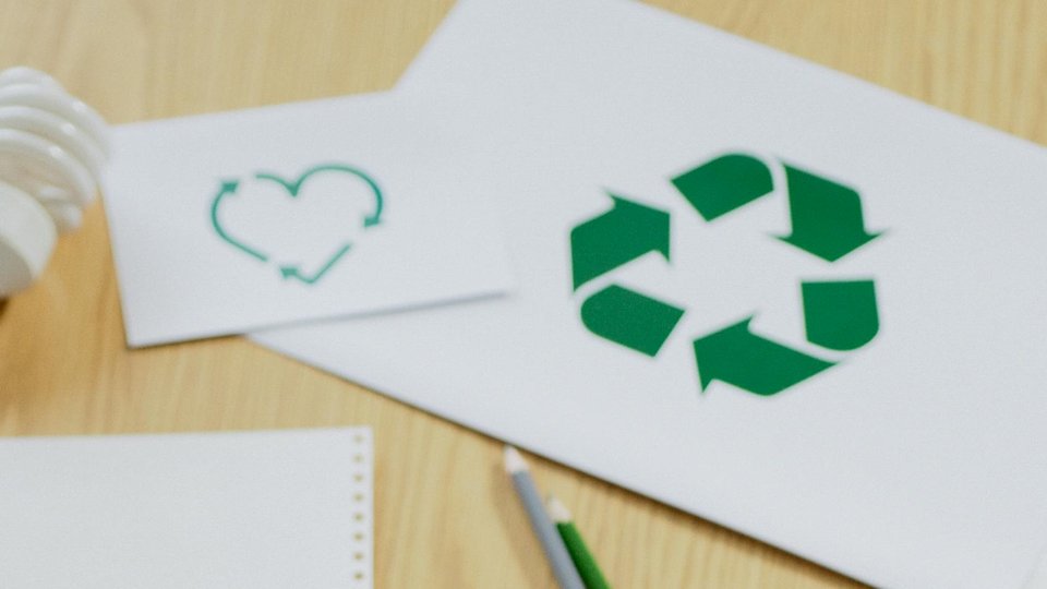 MCC receives first joint APR-RecyClass approval for "SealPPeel" technology