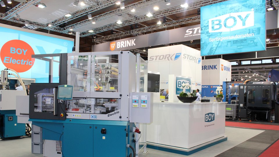 Six BOY injection moulding machines at Kuteno