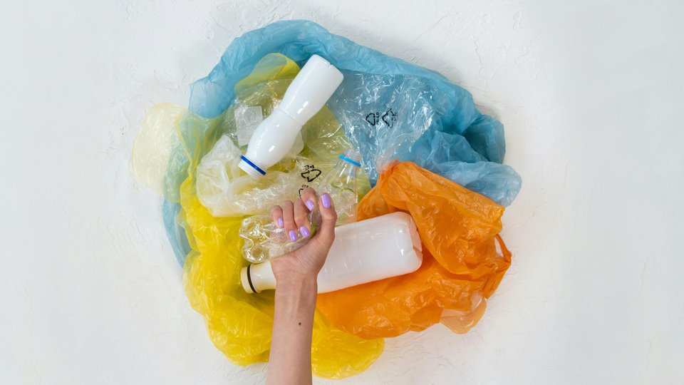 Crisis in EU plastic recycling