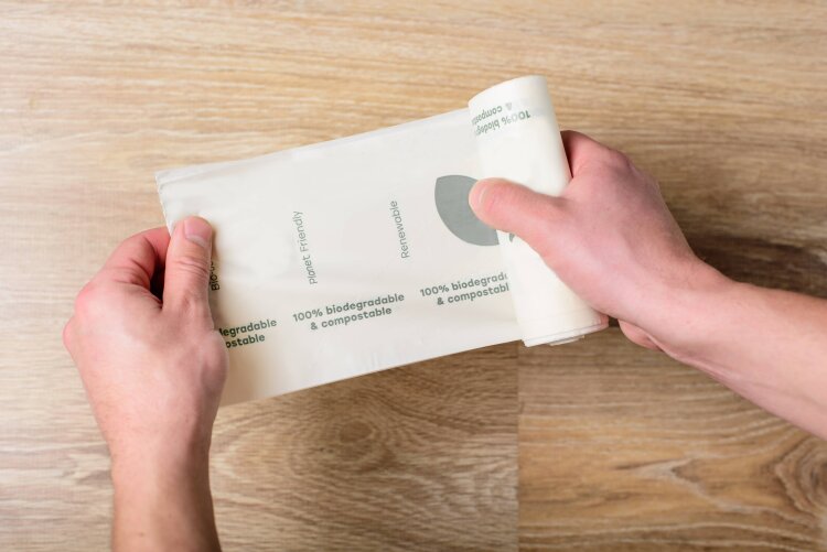 1shutterstock-1711290133