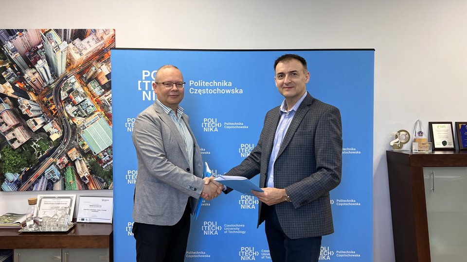 Sumitomo (SHI) Demag i Politechnika Częstochowska podpisały umowę o współpracy