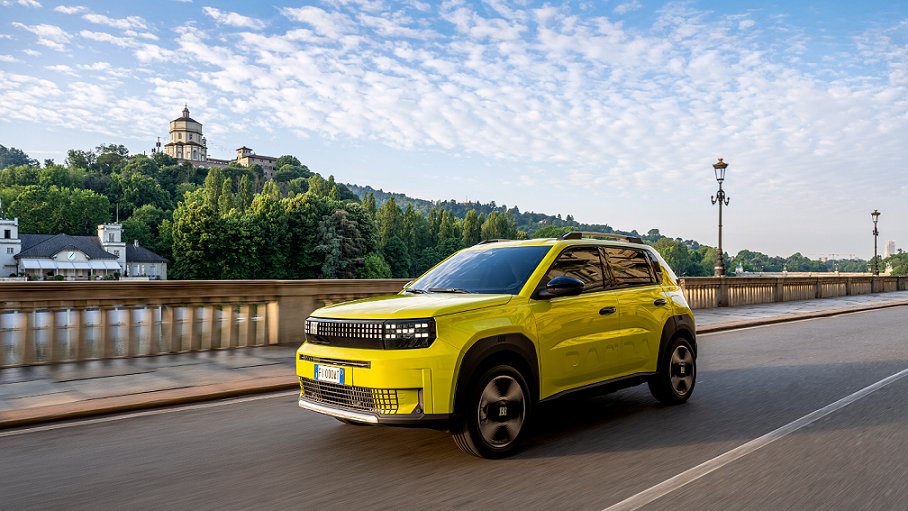 Marka Fiat wprowadza auto wyprodukowane z wykorzystaniem materiałów z recyklingu opakowań