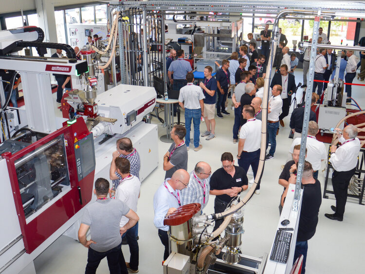2-technical-center-nuremberg-exhibits