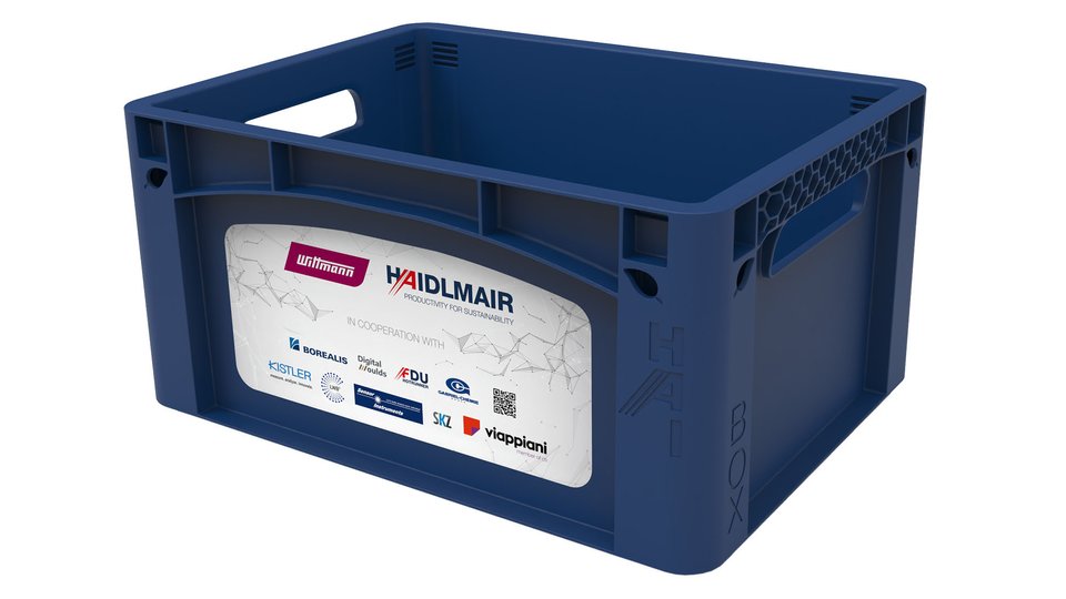 Wittmann Battenfeld presents smart injection molding solutions at K 2025