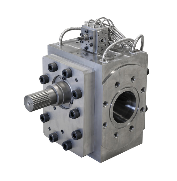 Oerlikon Barmag offers a comprehensive portfolio of extrusion pumps with delivery volumes from 4.7 to 12,800 cm³/rev – precisely tailored to a wide range of applications and requirements.