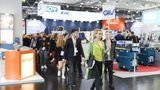 Wycieczki z przewodnikiem na targach K 2025: materiały, cyfryzacja, talenty