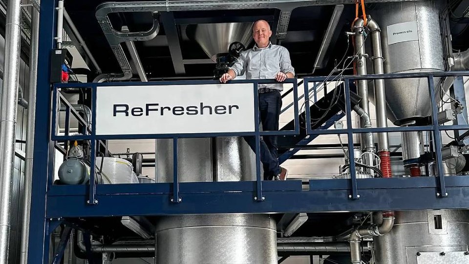 Erema targets food-grade PCR with decontamination and PLC link
