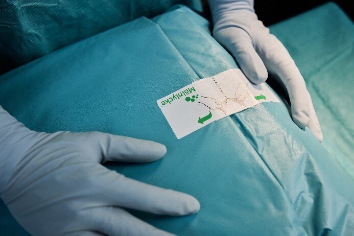Mölnlycke ProcedurePak® including surgical drapes, containing 49% recycled hospital-generated plastic waste, attributed using the ISCC mass balance approach