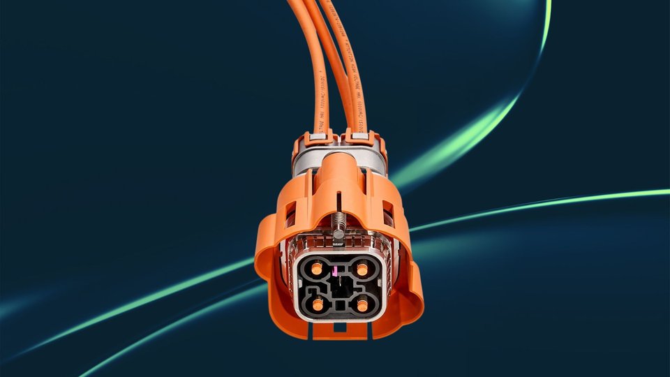 Envalior introduces halogen-free PBT for high-voltage connectors