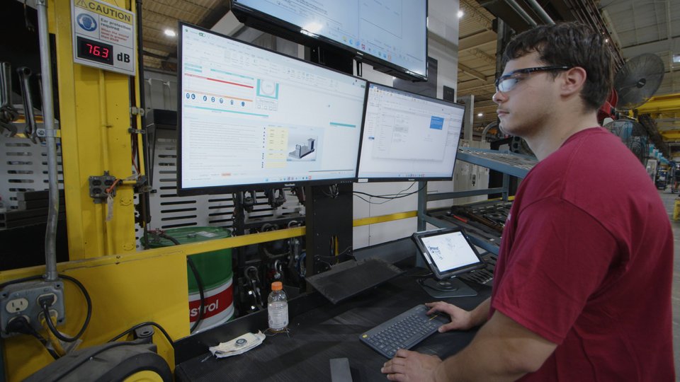 Davis-Standard advances customer-centric transformation