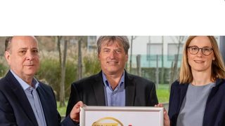 Röhm podnosi ocenę EcoVad