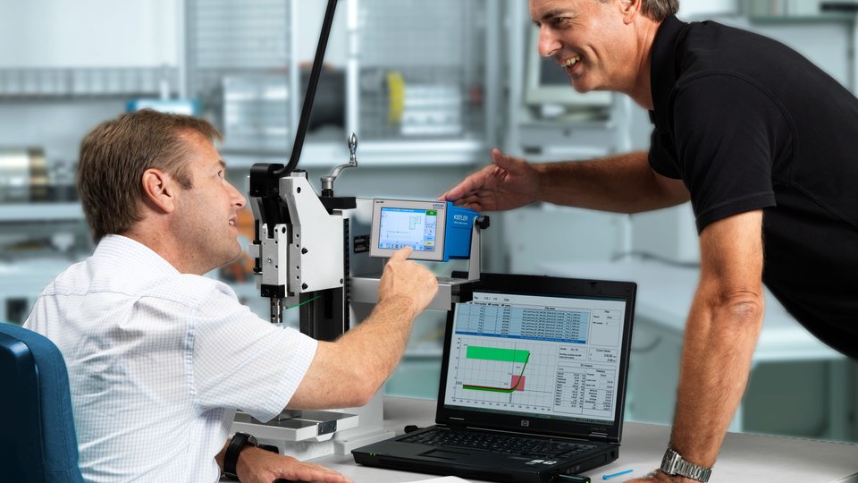 Analysis of joining process data with maXYmos Analyzer software