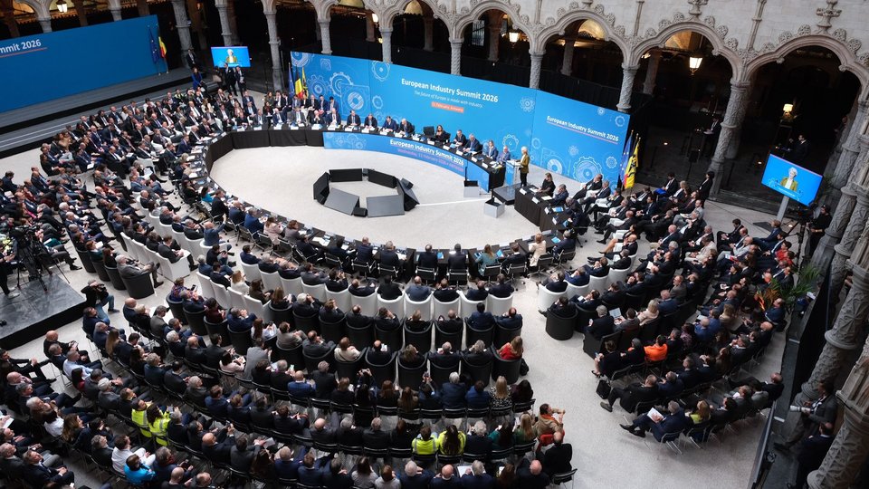 European chemical industry calls for swift EU decisions