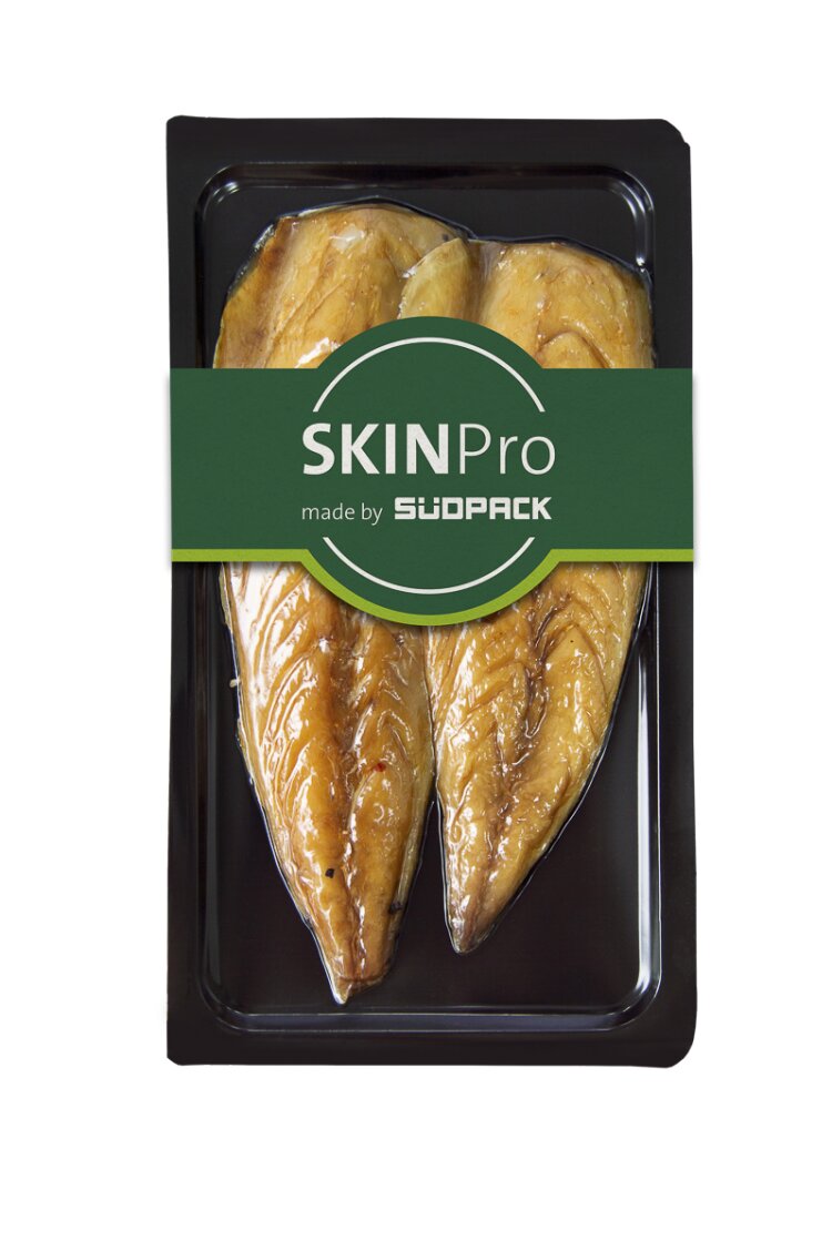 Fish fillet packaging in the SKINPro system