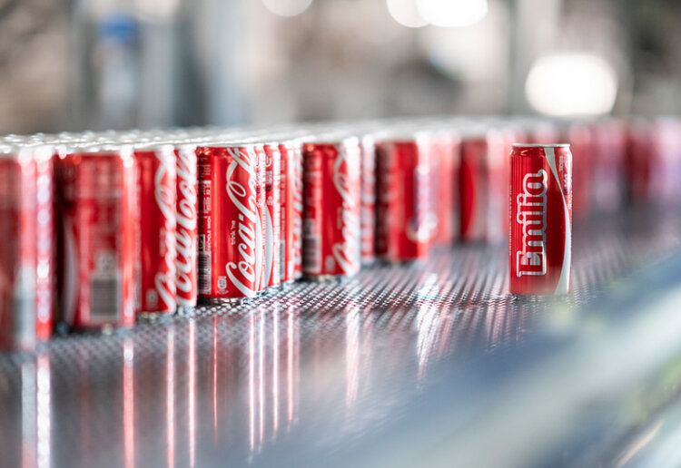 The demand for beverages in cans is increasing. Image: Coca-Cola / Uli Deck