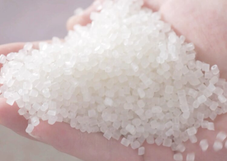 Re-mall's high-purity, transparent, low-odour PP recyclate is used, among other things, in personal care packaging.
