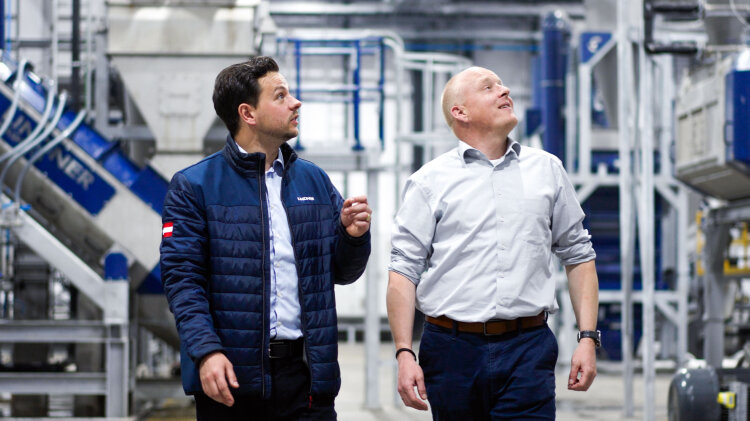From left: Marcel Willberg, sales director at Lindner Washtech, and Clemens Kitzberger, business development manager at EREMA Group