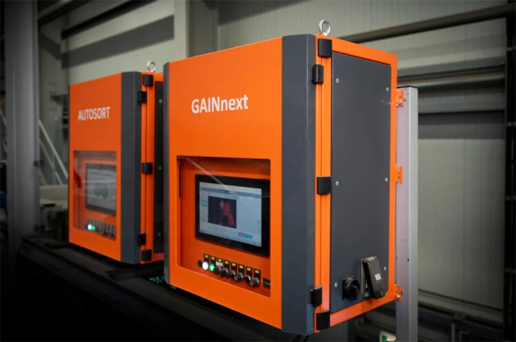 Tomra's Autosort system with Gainnext module combines sensor-based material identification with AI-based object recognition. (photo: Tomra)
