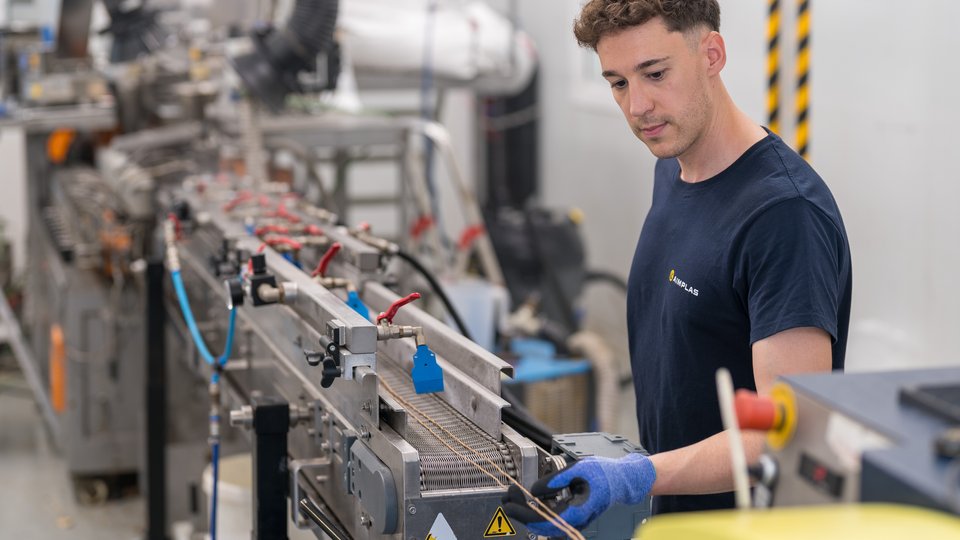 Implicit project advances recycling of auxiliary waste