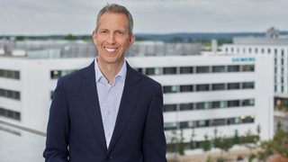 Rainer Brehm pokieruje je