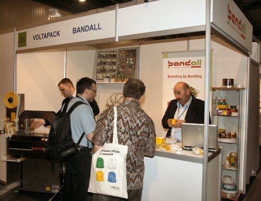 Banderolowanie na targach Packaging Innovations