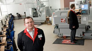 Dwa nowe centra szkolenio