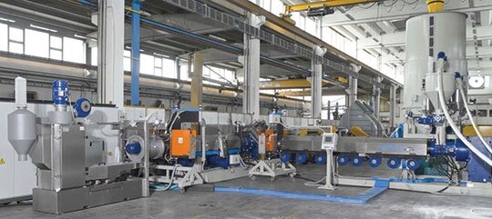 Rozwiązania firmy T&F Plast Trade dla branży tworzyw sztucznych