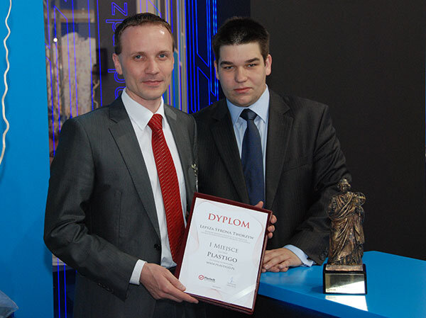 Plastpol 2010. Asteniusz Myśliwiec (z lewej), szef firmy Plastigo. Obok Adam Szubert, szef marketingu w Plastigo. 