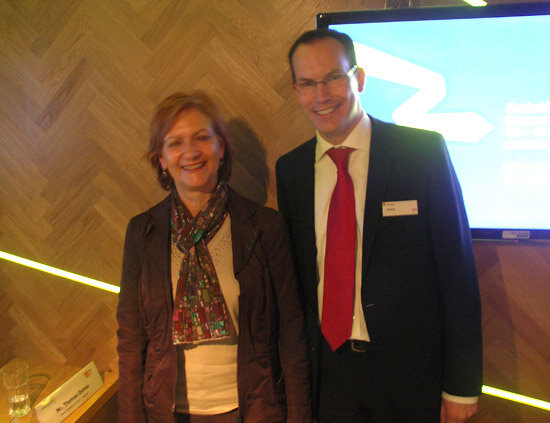 Vera Fritsche z VDMA i Thomas Dohse z Messe Düsseldorf o przemyśle opakowań