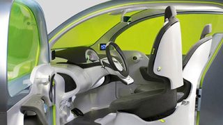 Renault: recykling...