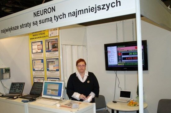 Firma Neuron ze Stargardu Szczecińskiego otrzymała wyróżnienie Targów Kielce w trakcie wystawy Plastpol 2011.