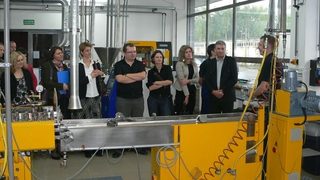 Cosmetics workshop in Pol