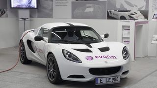 Evonik presents the first
